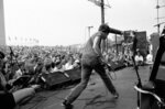 <a href='/fugazi_live_series/washington-dc-usa-80793'>Sylvan Theater, Washington, DC USA 8/7/93 - Photo © by Bryan Whitson</a> Blank