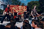 <a href='/fugazi_live_series/san-francisco-ca-usa-60400'>Delores Park, San Francisco, CA 6/4/00 - Photo © by Stephen Curiel</a> Blank